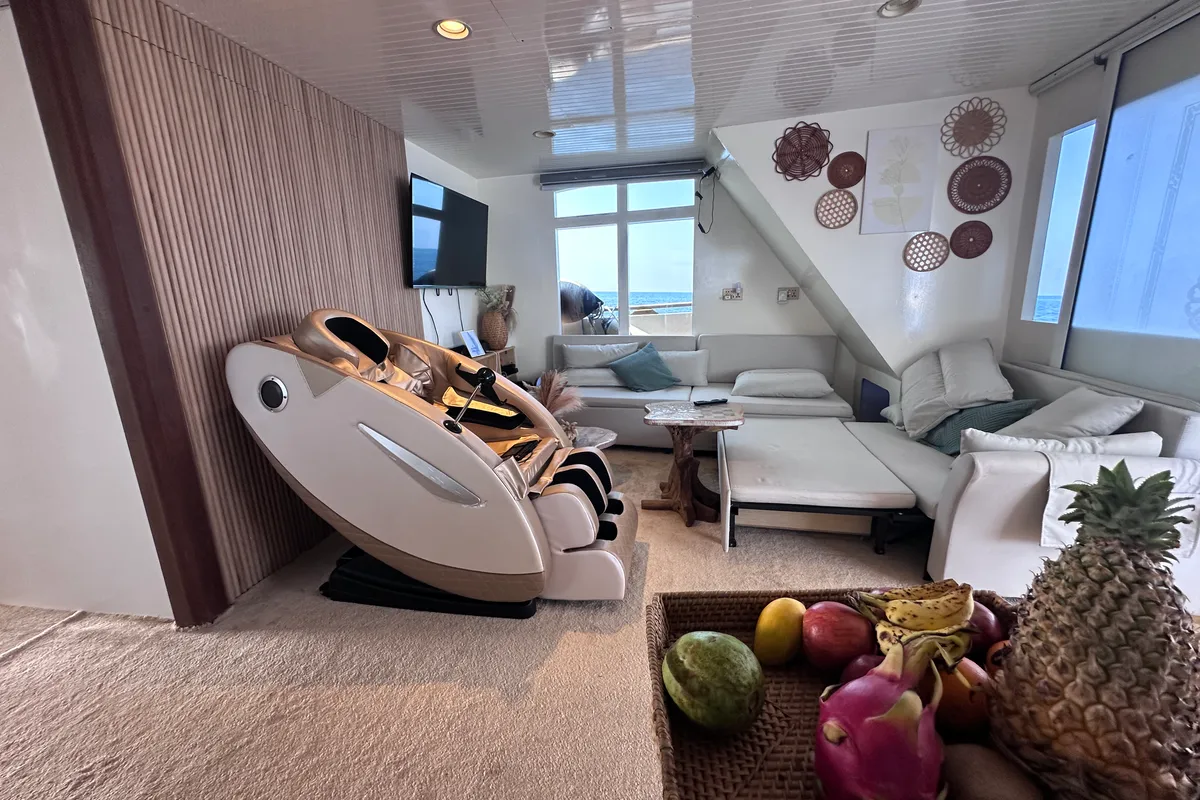 Salon of Atoll Villa, a Gulet Motoryacht yacht at Malé, Maldives