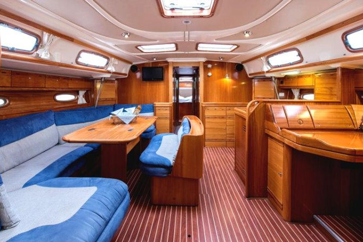 Salon of Blu Limone, a Bavaria 50 Cruiser sailboat at Nettuno, Italy