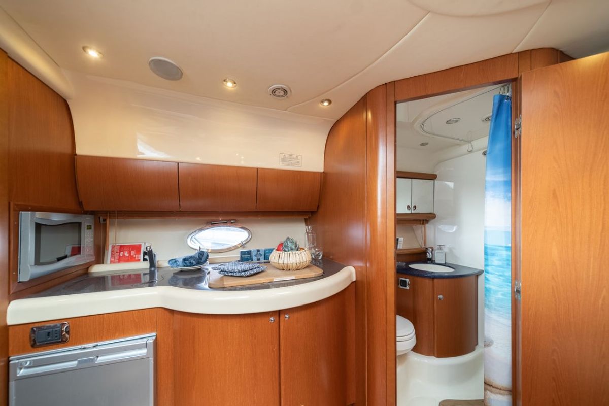 Galley of Fido, a Gobbi 425 motorboat at Općina Sveti Filip i Jakov, Croatia