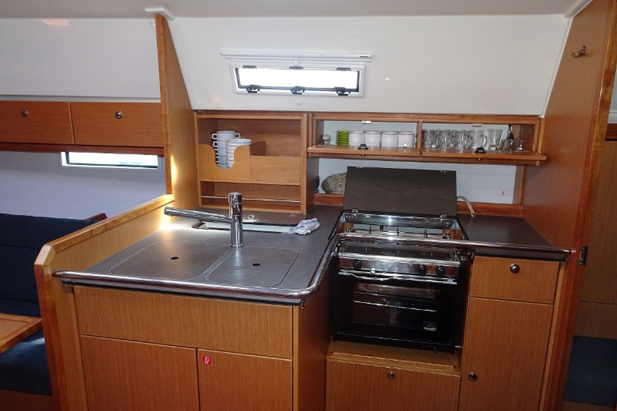 Galley of ADORA, a Bavaria Cruiser 36 sailboat at Primošten, Croatia