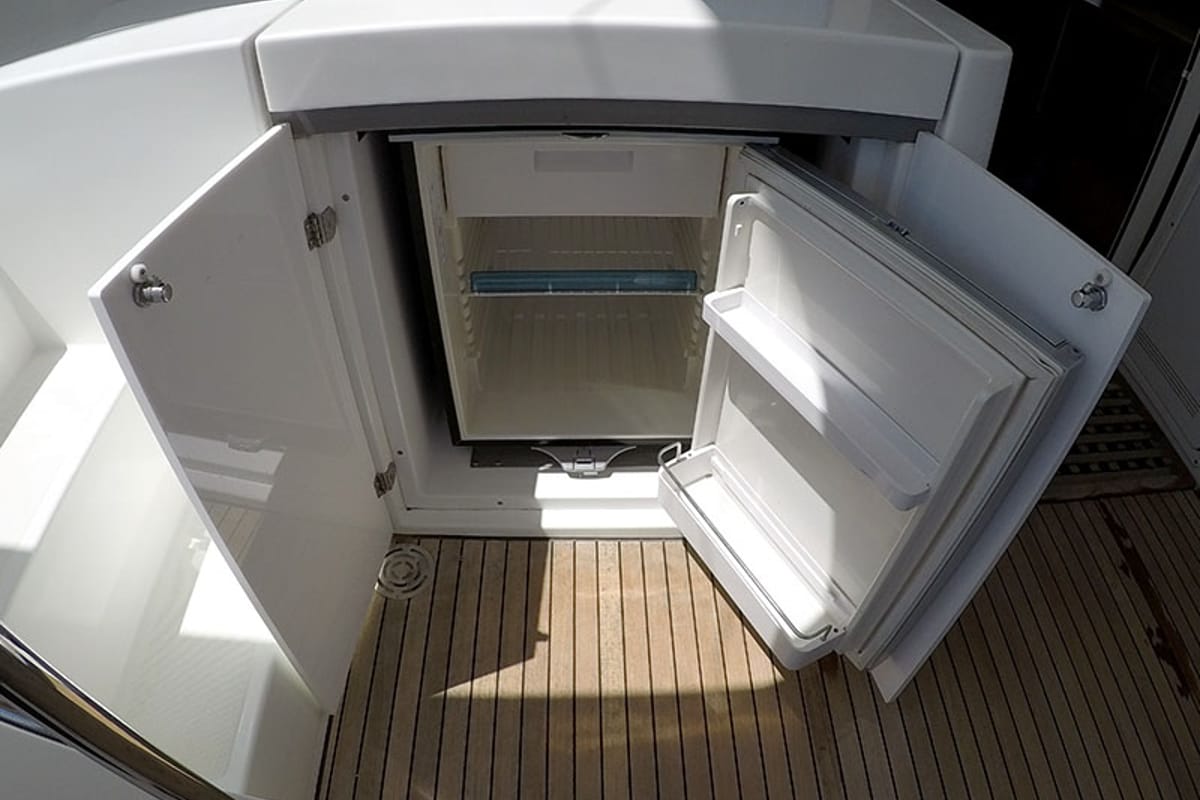LinaHanna, a Lagoon 52 F catamaran at Grad Šibenik, Croatia