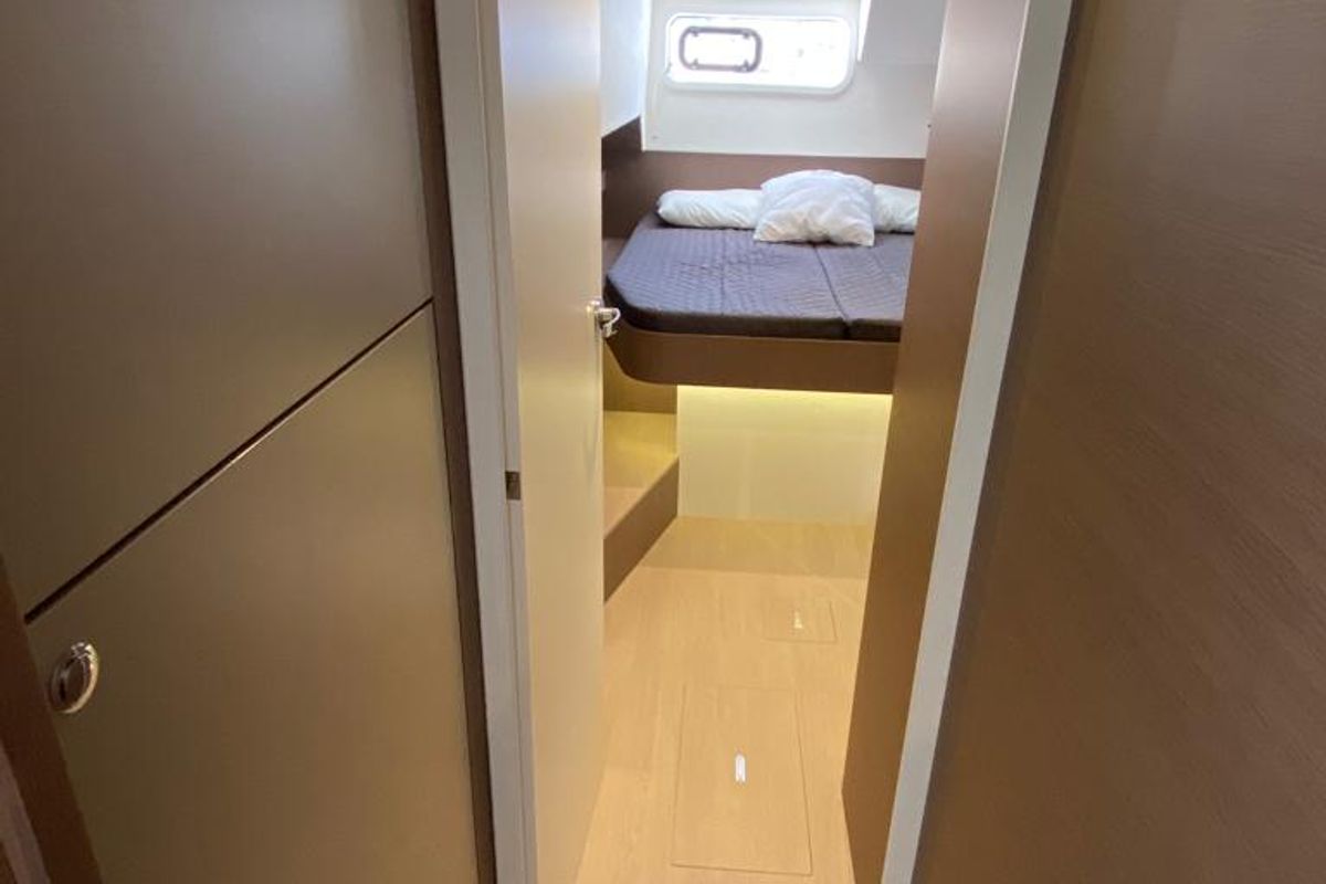 Cabin on NADIR, a Bali 4.6 catamaran at Capo d'Orlando, Italy