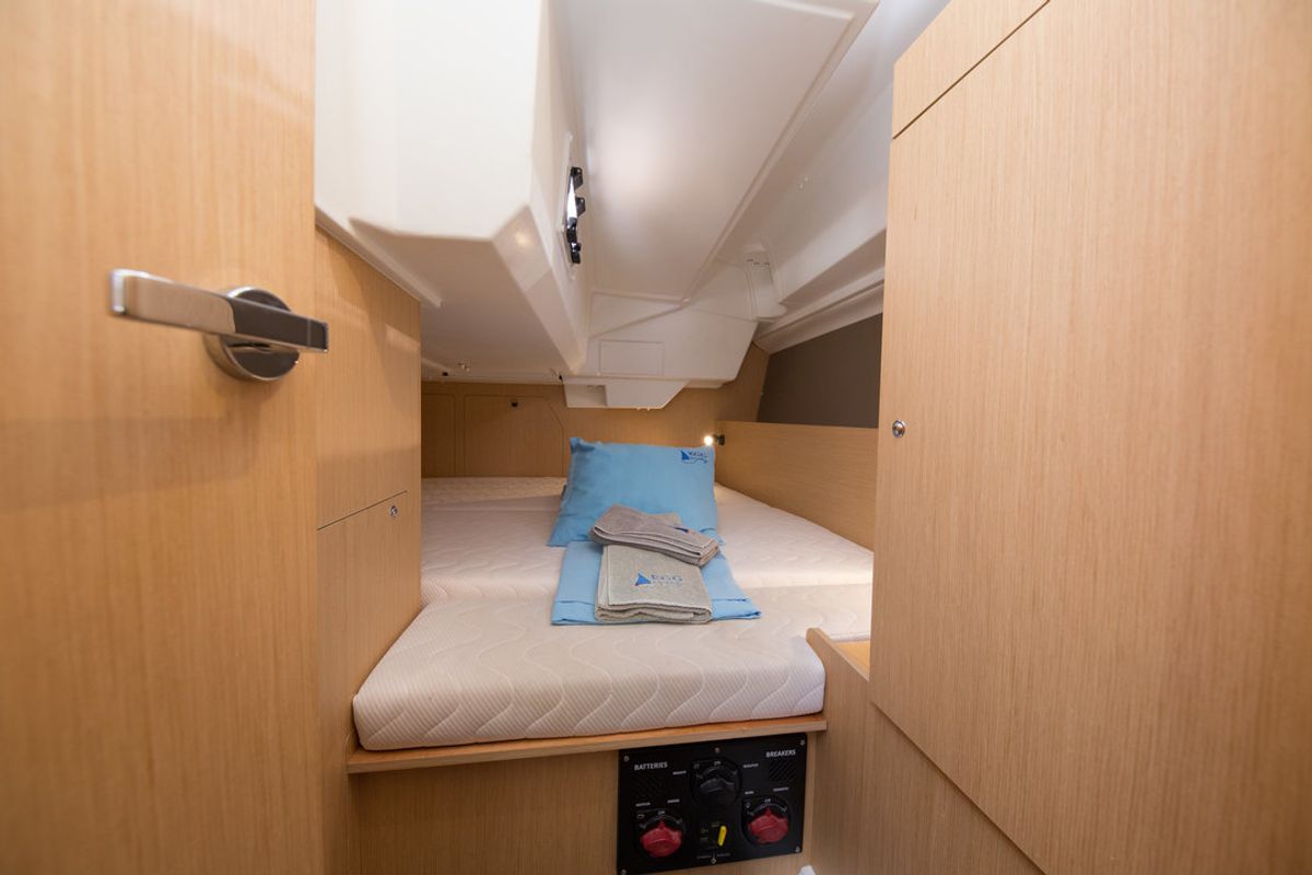 Cabin on Summer Breeze 1, a Beneteau Oceanis 38.1 sailboat at Fethiye, Turkey