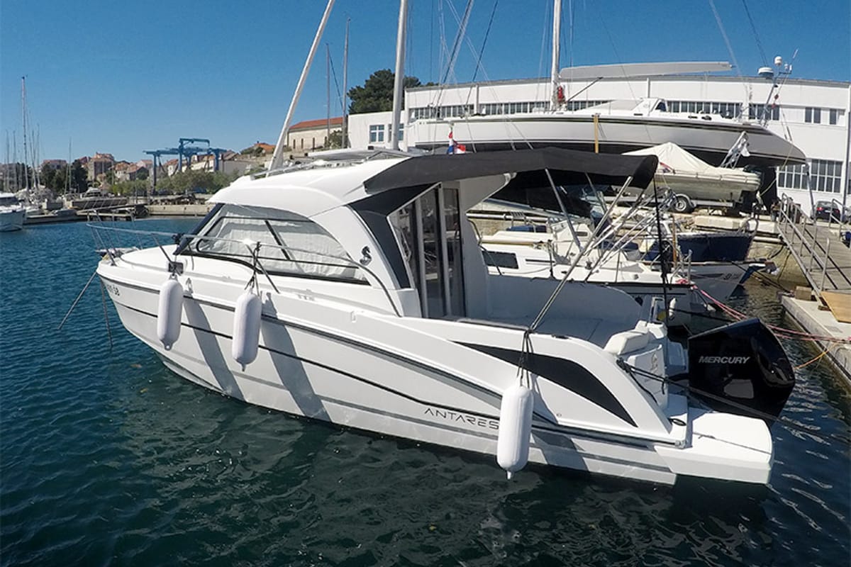 Exterior view of Lovre, a Beneteau Antares 8 OB motorboat at Grad Šibenik, Croatia