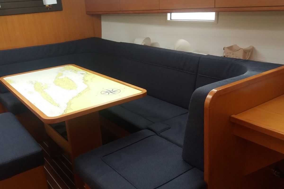 Salon of Lory, a Bavaria Cruiser 41 sailboat at Split, Croatia