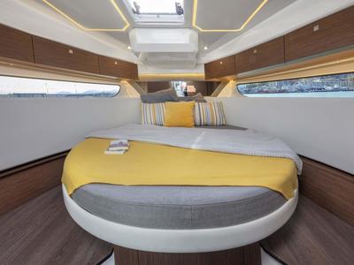 Cabin on Agron, a Jeanneau Merry Fisher 1095 motorboat at Grad Kaštela, Croatia