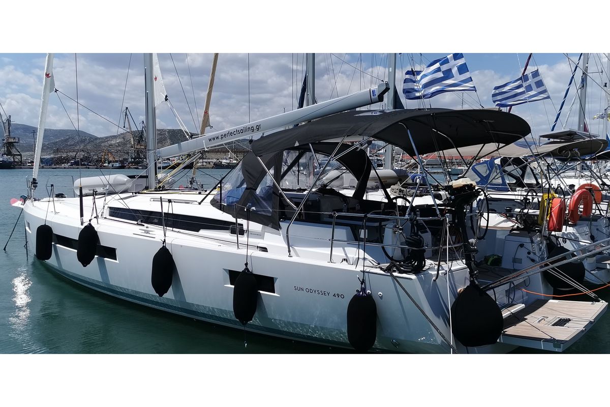 Exterior view of Marina 2, a Jeanneau Sun Odyssey 490 sailboat at Skiathos, Greece