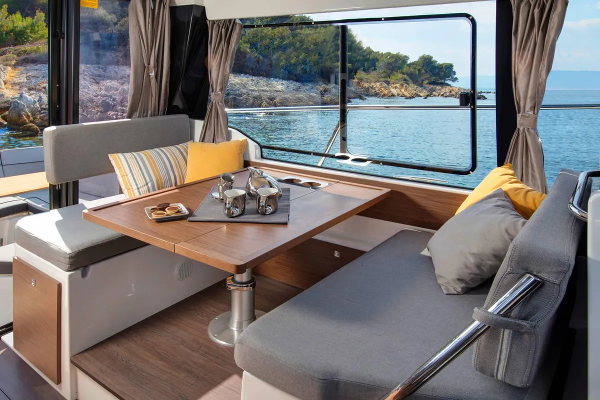 Salon of Sea King, a Jeanneau Merry Fisher 1095 Fly motorboat at Grad Pula, Croatia