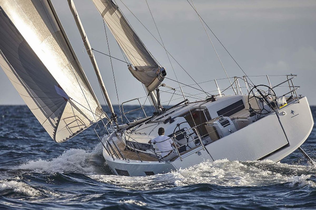 Exterior view of Innovation, a Jeanneau Sun Odyssey 440 sailboat at Portimão, Portugal