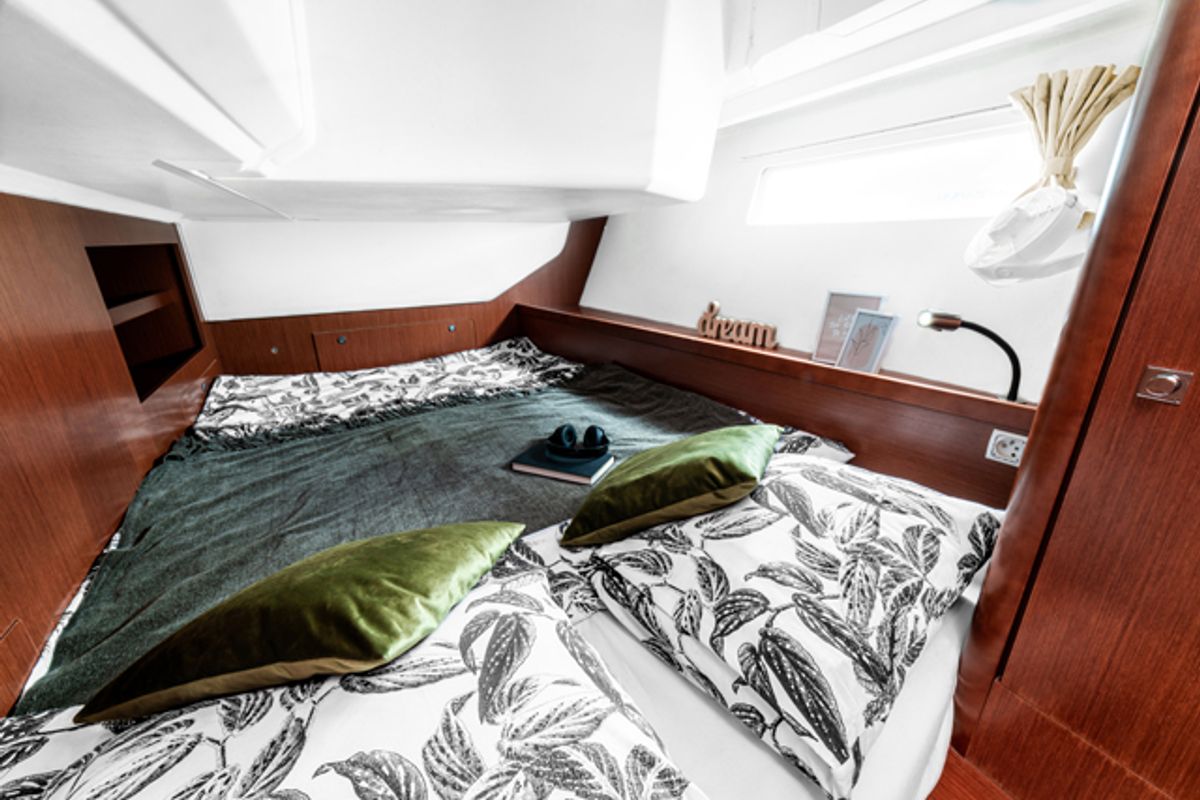 Cabin on THEIA, a Beneteau Oceanis 45 sailboat at Grad Šibenik, Croatia