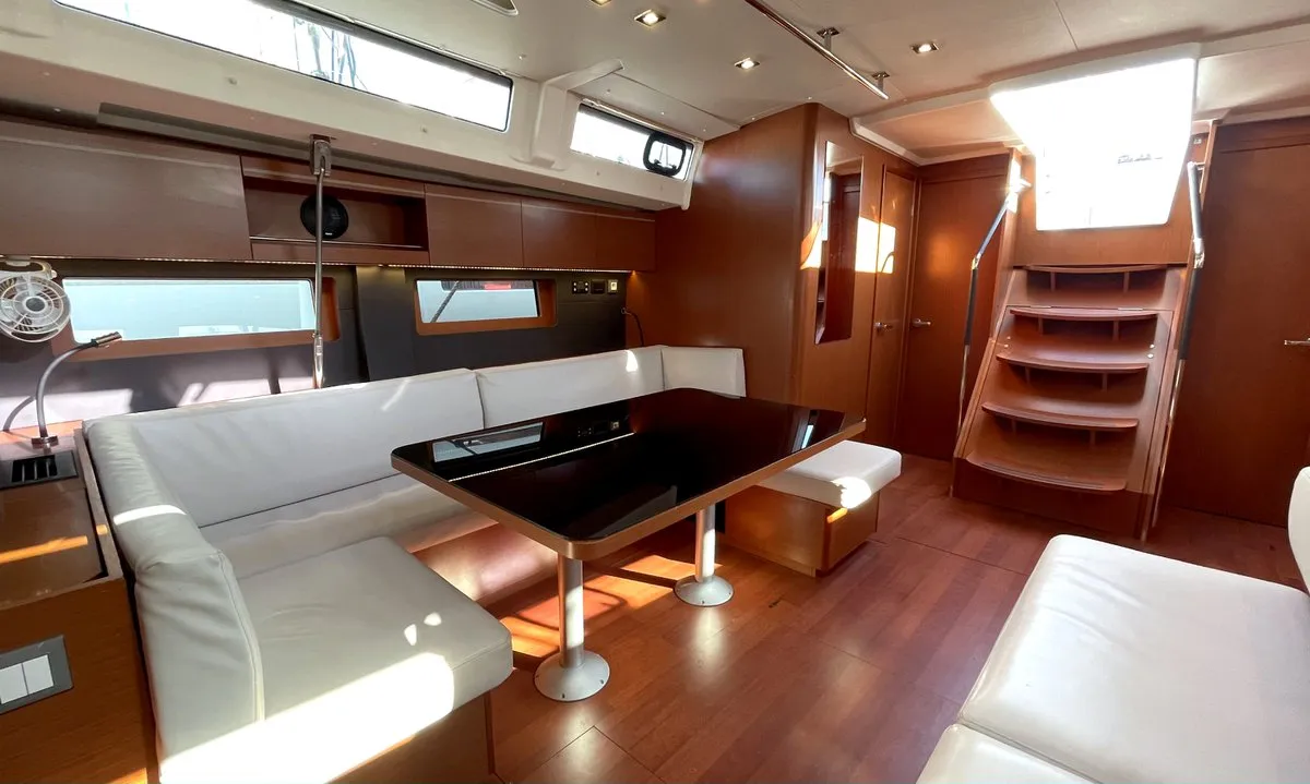 Salon of Black Swan, a Beneteau Oceanis 51.1 sailboat at Athens, Greece
