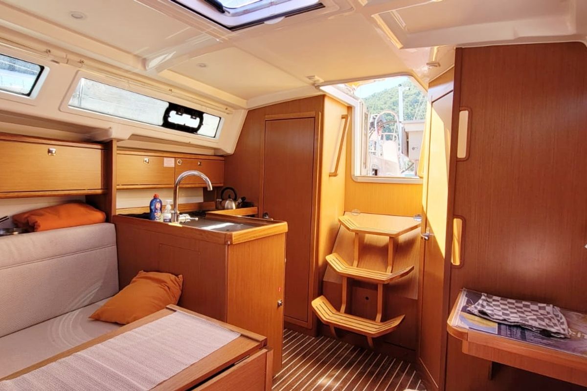 Salon of Taz, a Bavaria 34 sailboat at Fethiye, Turkey