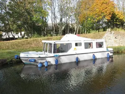 2405, a Espade Espade 1050 Fly motorboat at Mittersheim, France