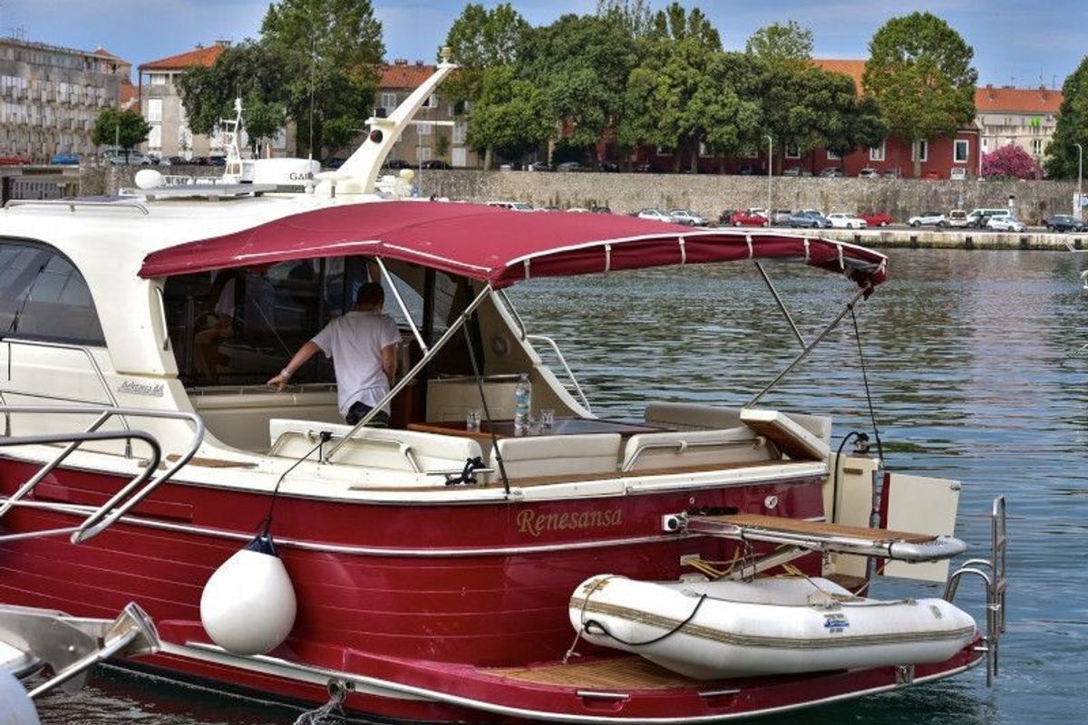 Deck of Renesansa, a SAS - Vektor Adriana 44 motorboat at Zadar, Croatia