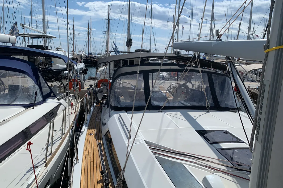 Kebiwan, a Beneteau Oceanis 46.1 sailboat at Athens, Greece