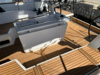 Kebiwan, a Beneteau Oceanis 46.1 sailboat at Athens, Greece