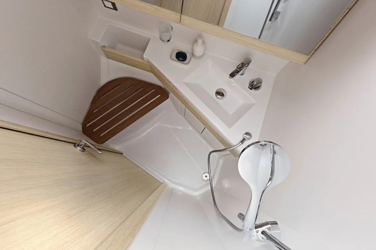 Kebiwan, a Beneteau Oceanis 46.1 sailboat at Athens, Greece