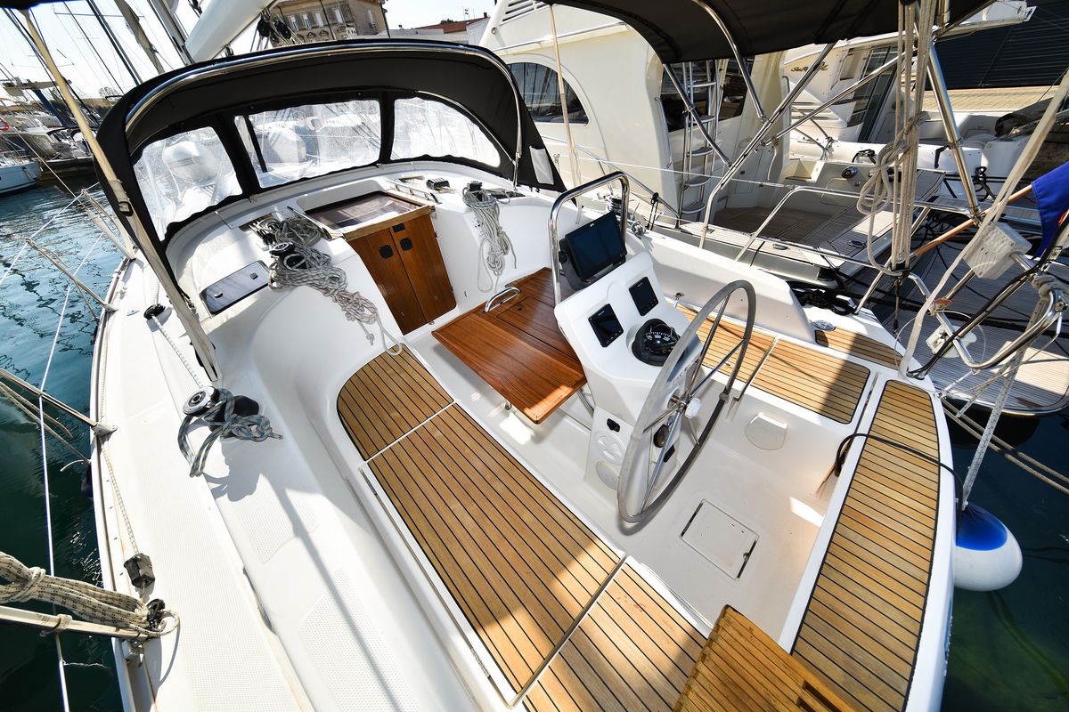 Cockpit of Petra M, a Bavaria 36 Cruiser sailboat at Zadar, Croatia