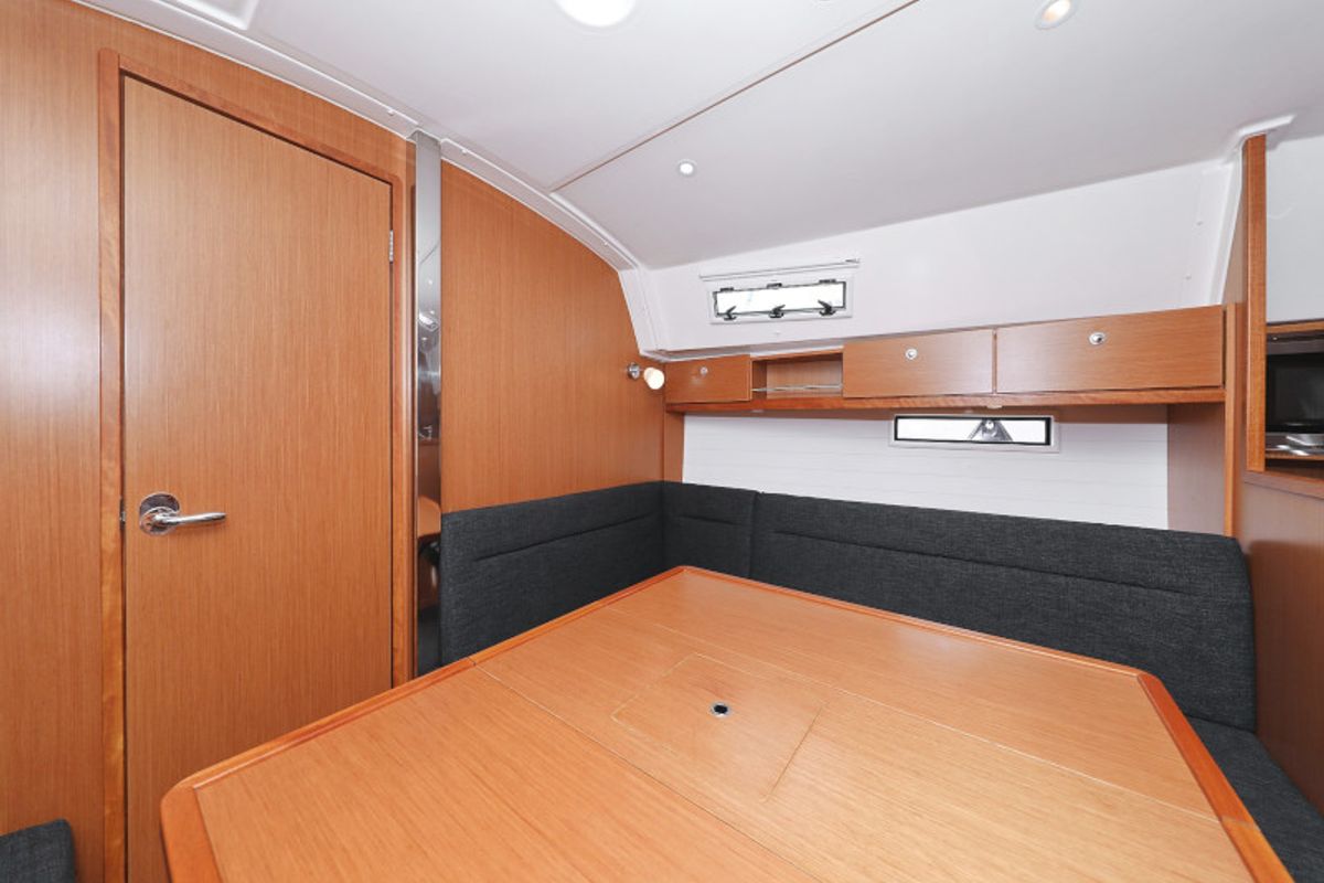 Salon of Petra M, a Bavaria 36 Cruiser sailboat at Zadar, Croatia