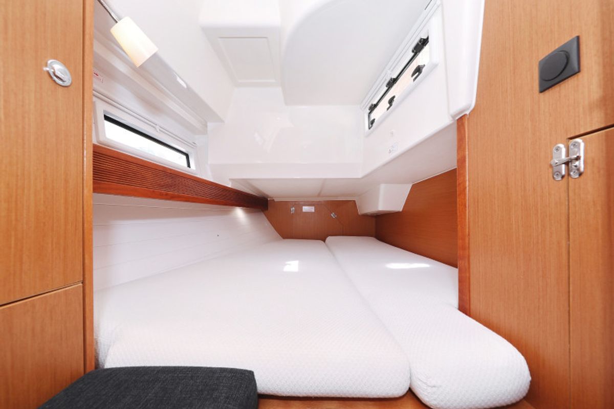 Cabin on Petra M, a Bavaria 36 Cruiser sailboat at Zadar, Croatia