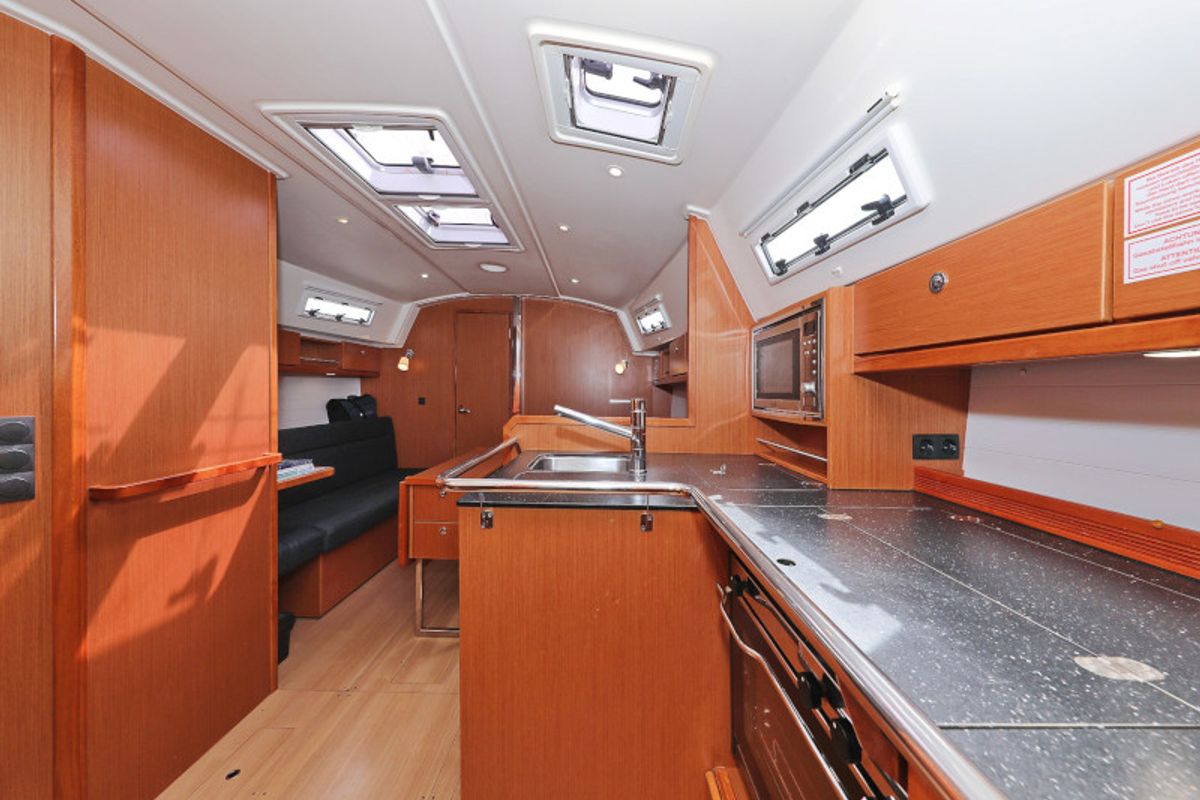 Galley of Petra M, a Bavaria 36 Cruiser sailboat at Zadar, Croatia