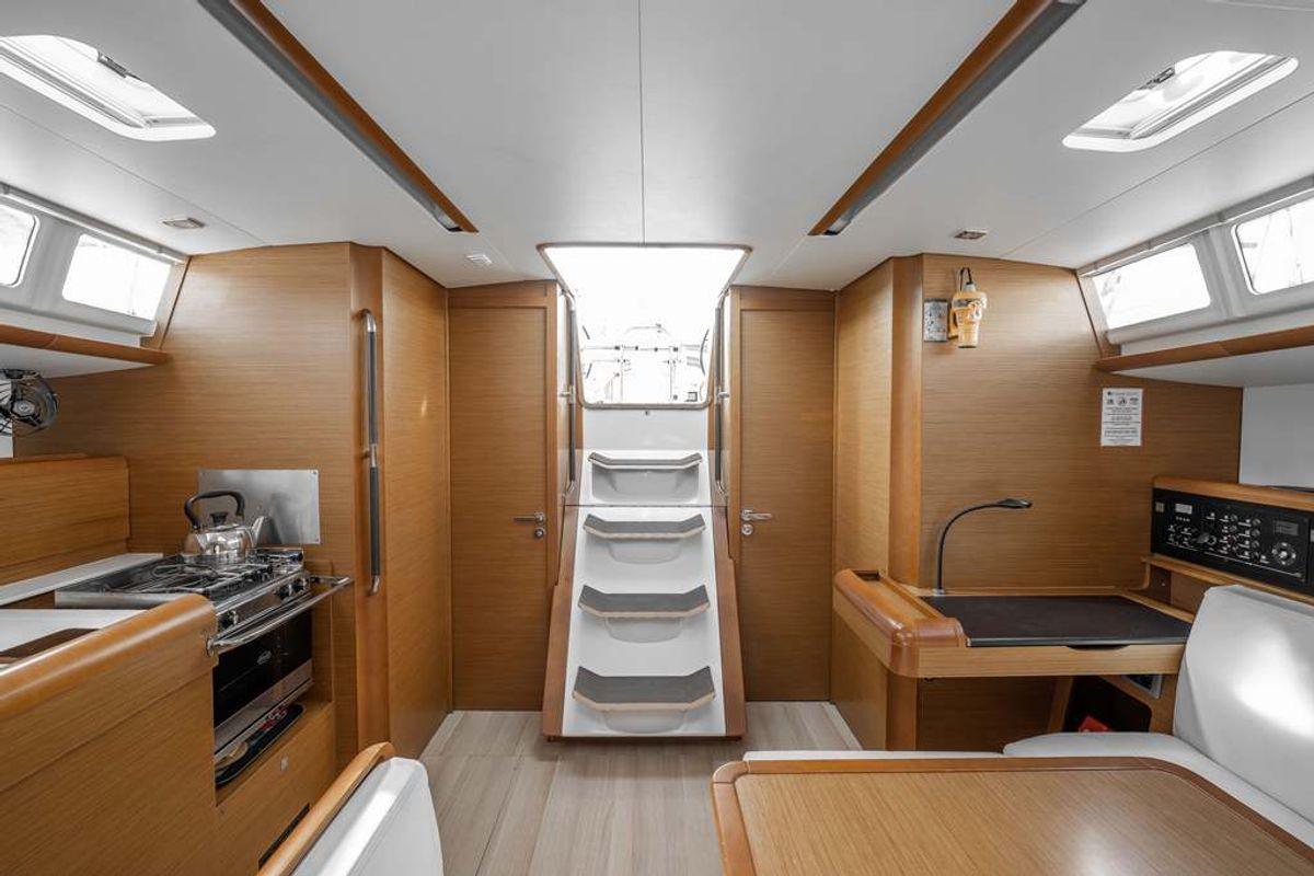 Cabin on Alpha, a Jeanneau Sun Odyssey 479 sailboat at Benitses, Greece