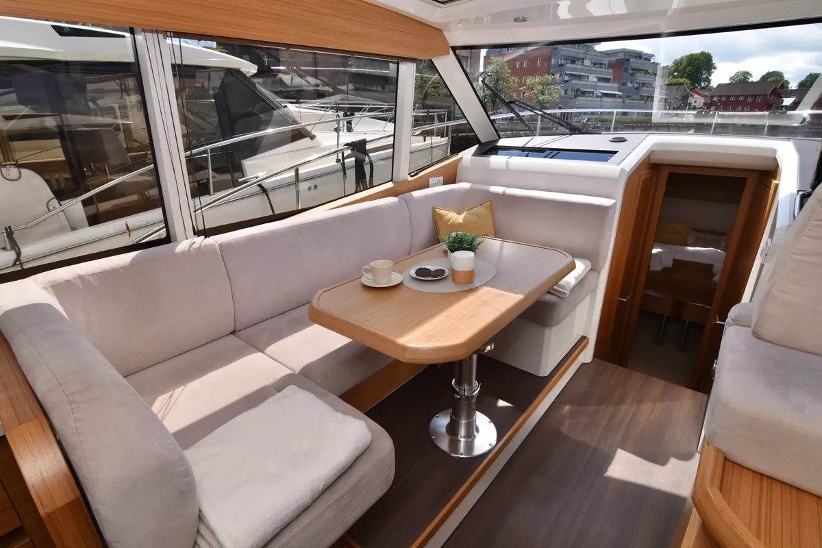 Salon of Skien, a Greenline 39 motorboat at Porsgrunn, Norway