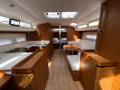 Salon of Art  Vandelay, a Jeanneau Sun Odyssey 440 sailboat at Općina Marina, Croatia