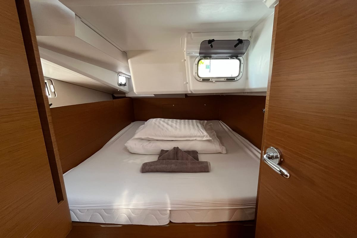 Cabin on Art  Vandelay, a Jeanneau Sun Odyssey 440 sailboat at Općina Marina, Croatia