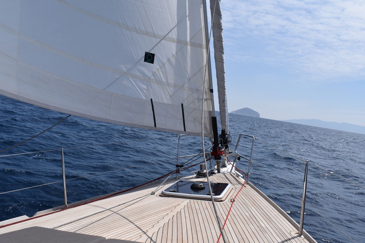 Deck of Eva , a Jeanneau Sun Odyssey 519 sailboat at Parikia, Greece