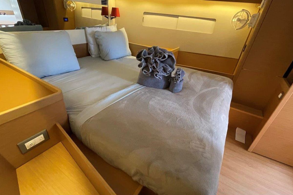 Cabin on White Cap, a Jeanneau Sun Odyssey 440 sailboat at Road Town, British Virgin Islands