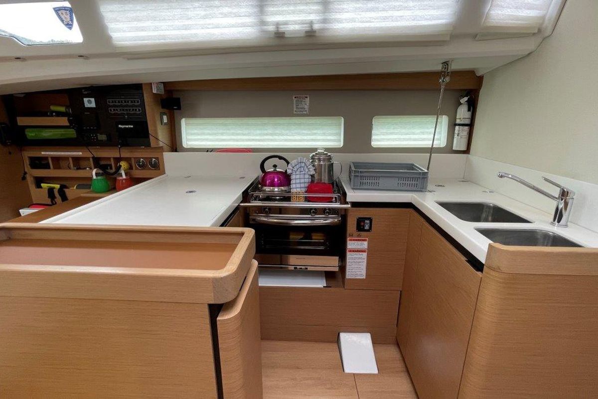 Galley of White Cap, a Jeanneau Sun Odyssey 440 sailboat at Road Town, British Virgin Islands