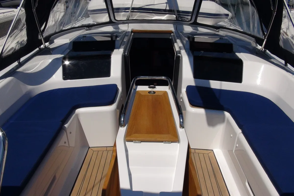 Deck of Vitae, a Hanse Yachts Hanse 455 sailboat at Općina Medulin, Croatia