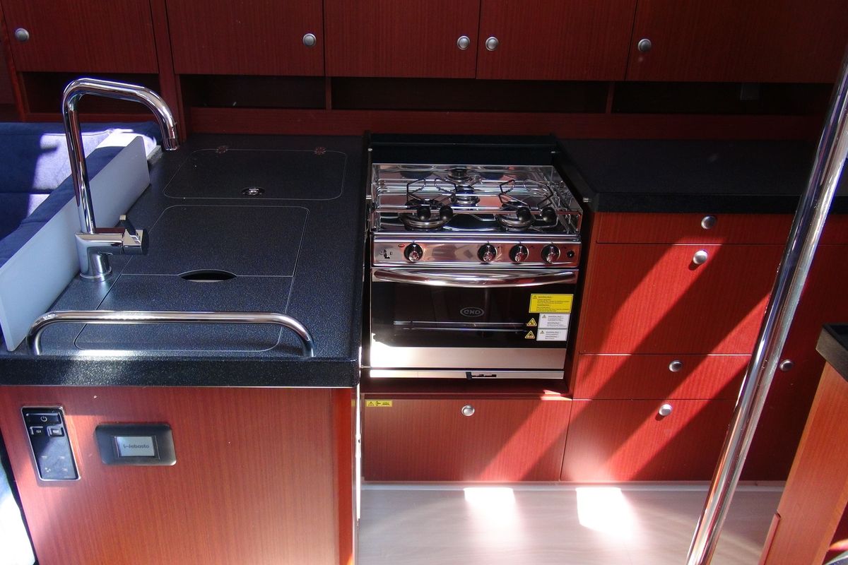 Galley of Vitae, a Hanse Yachts Hanse 455 sailboat at Općina Medulin, Croatia