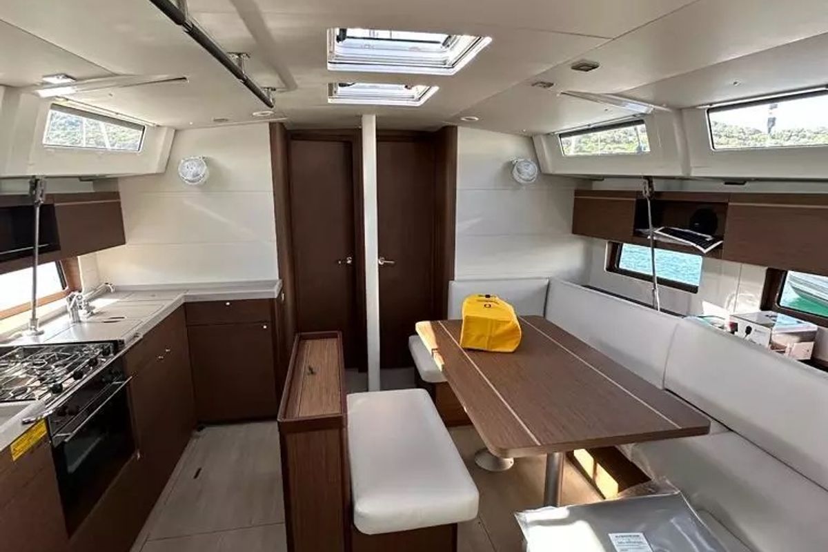 Salon of Moonraker, a Beneteau Oceanis 46.1 sailboat at Olbia, Italy