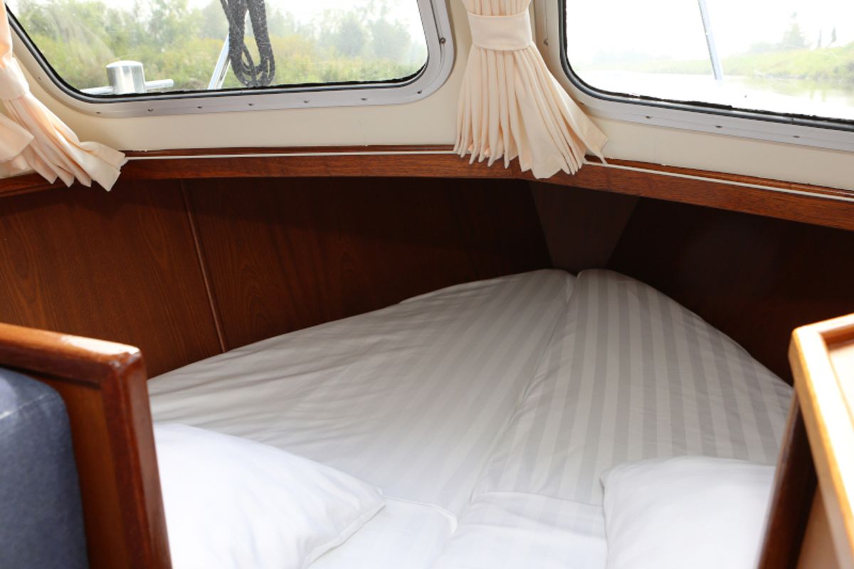 Cabin on Australis, a Pedro 800 motorboat at Heukelum, Netherlands