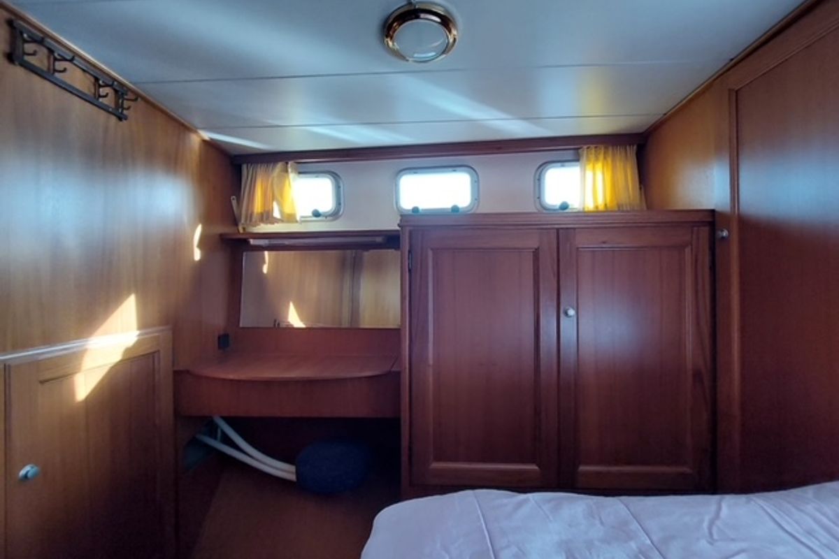 Cabin on Maja, a Pedro Marin 30 motorboat at IJsselstein, Netherlands