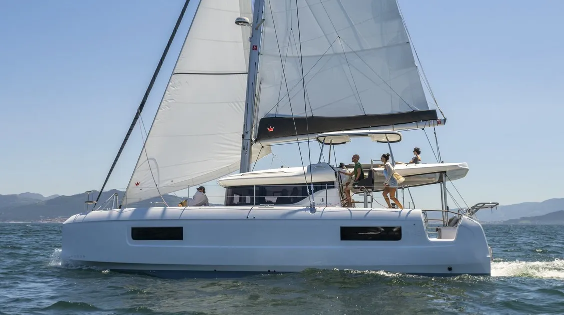 Too White, a Lagoon Lagoon 43 catamaran at Salerno, Italy