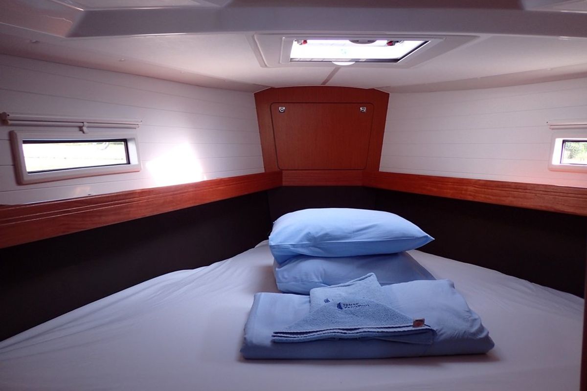 Cabin on Lal, a Bavaria Cruiser 41 sailboat at Fethiye, Turkey