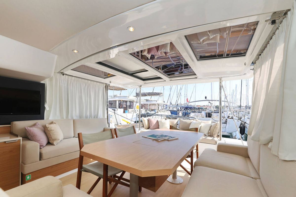 Salon of Azul, a Bali 4.2 catamaran at Procida, Italy