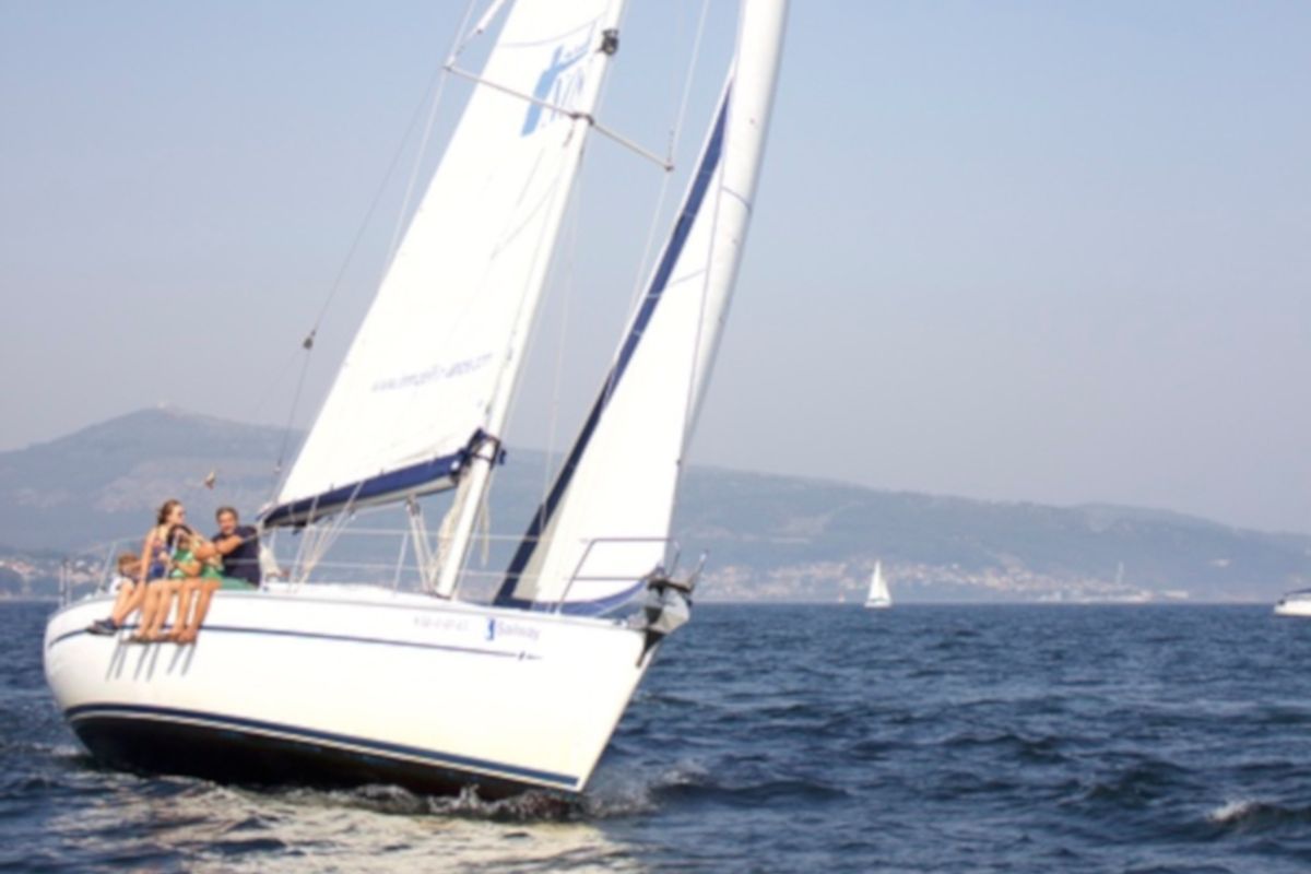 Exterior view of Pillabans, a Bavaria 38 sailboat at Vigo, Spain