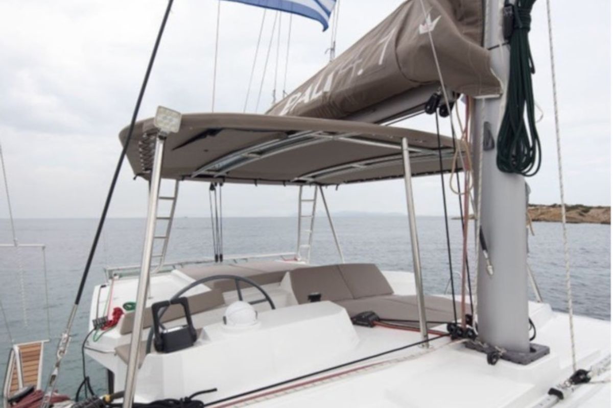 Cockpit of Viewfinder, a Bali 4.1 catamaran at Ribishi, Saint Vincent and the Grenadines