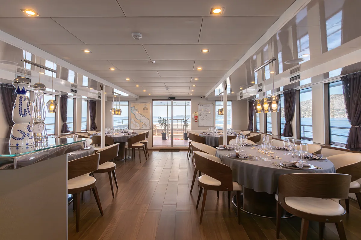 Salon of Yolo, a Gulet Motoryacht yacht at Split, Croatia