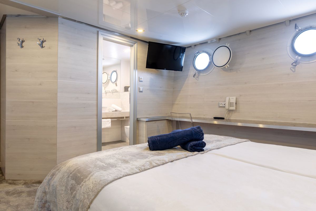 Cabin on Yolo, a Gulet Motoryacht yacht at Split, Croatia
