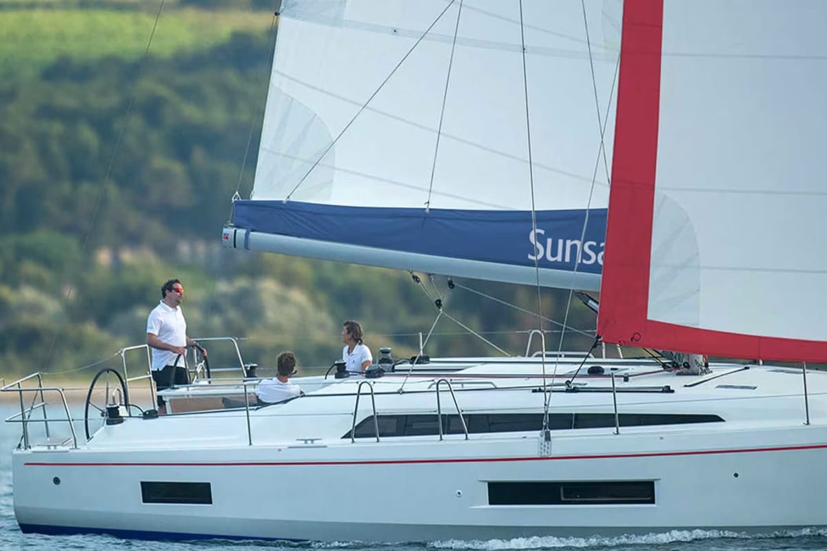 Exterior view of Sunsail 42 Premium, a Beneteau Oceanis 40.1 sailboat at Road Town, British Virgin Islands