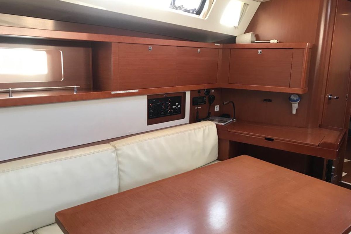 Salon of Alboran Gin Tonic, a Beneteau Oceanis 45 sailboat at es Jonquet, Spain