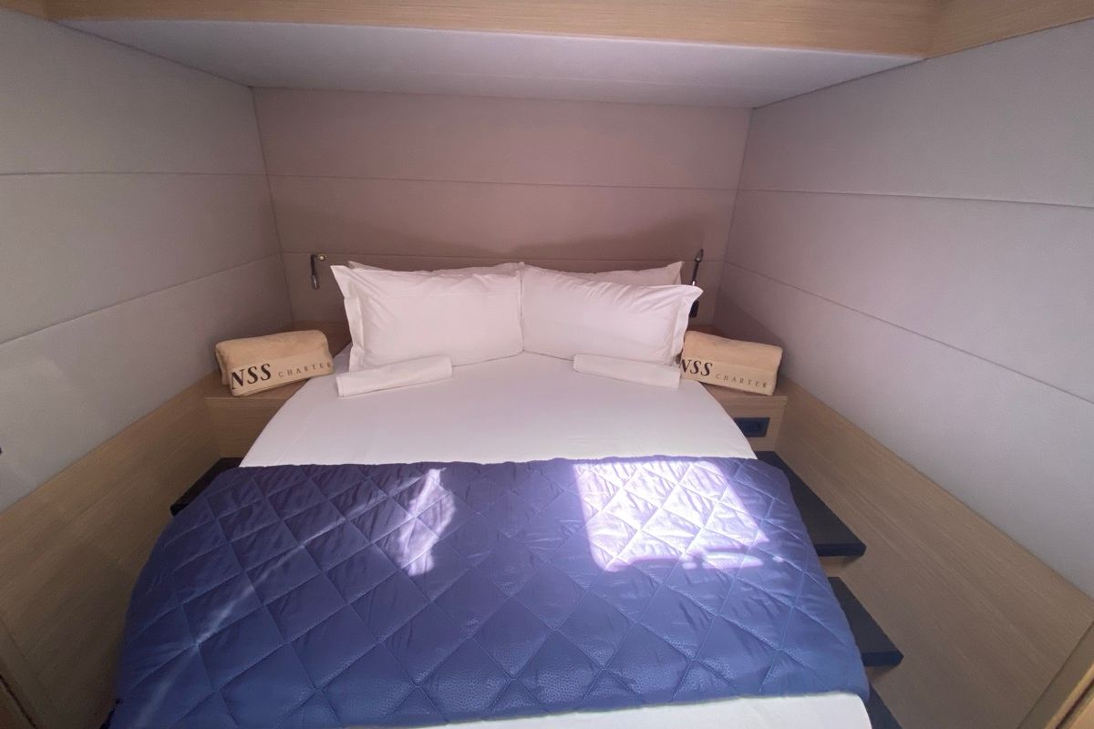 Cabin on The Moon, a Lagoon 55 catamaran at Marigot, France