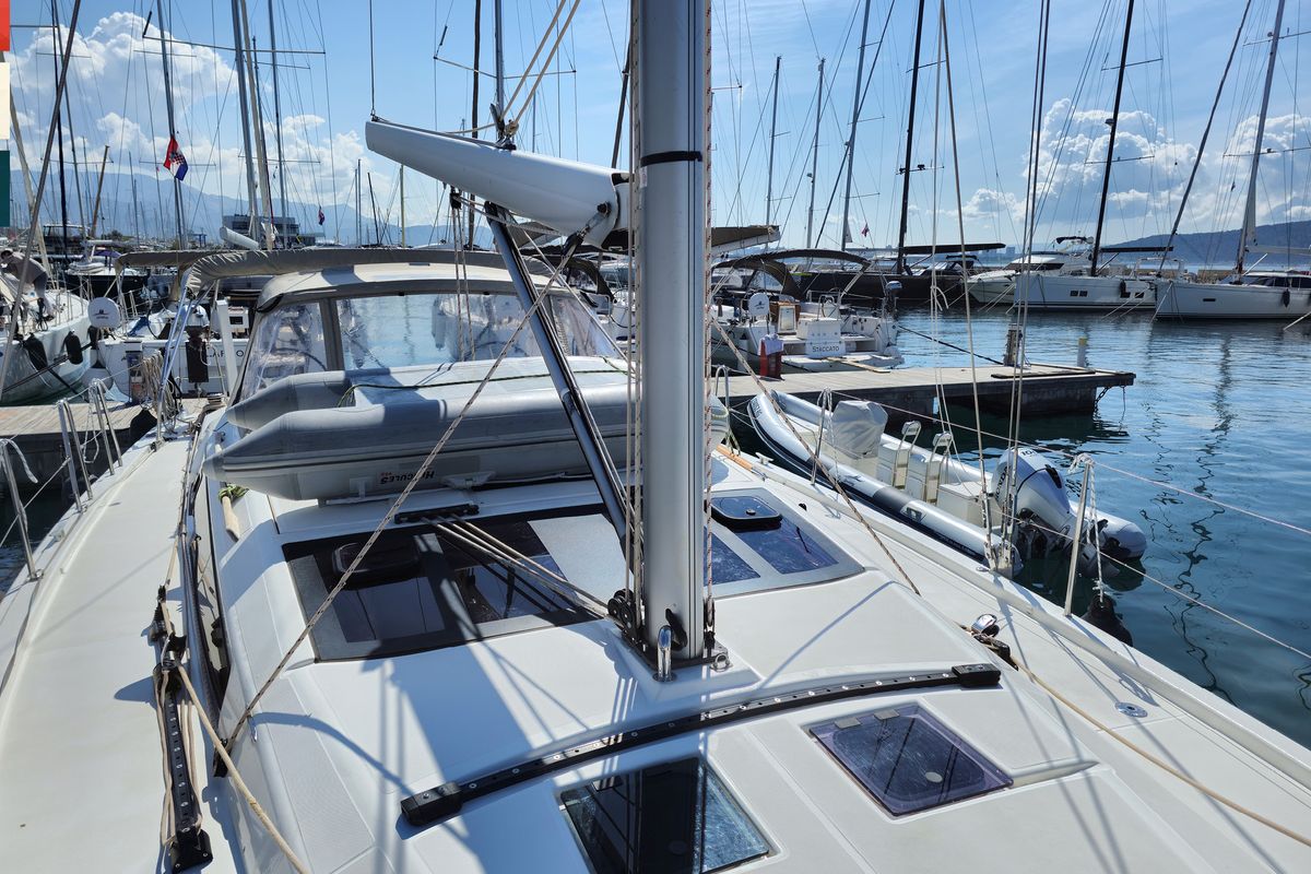 Deck of Calando, a Dufour 430 GL sailboat at Grad Kaštela, Croatia