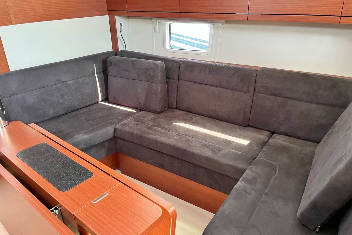 Salon of Shrimp, a Hanse Yachts Hanse 418 sailboat at Lavreotiki Municipal Unit, Greece
