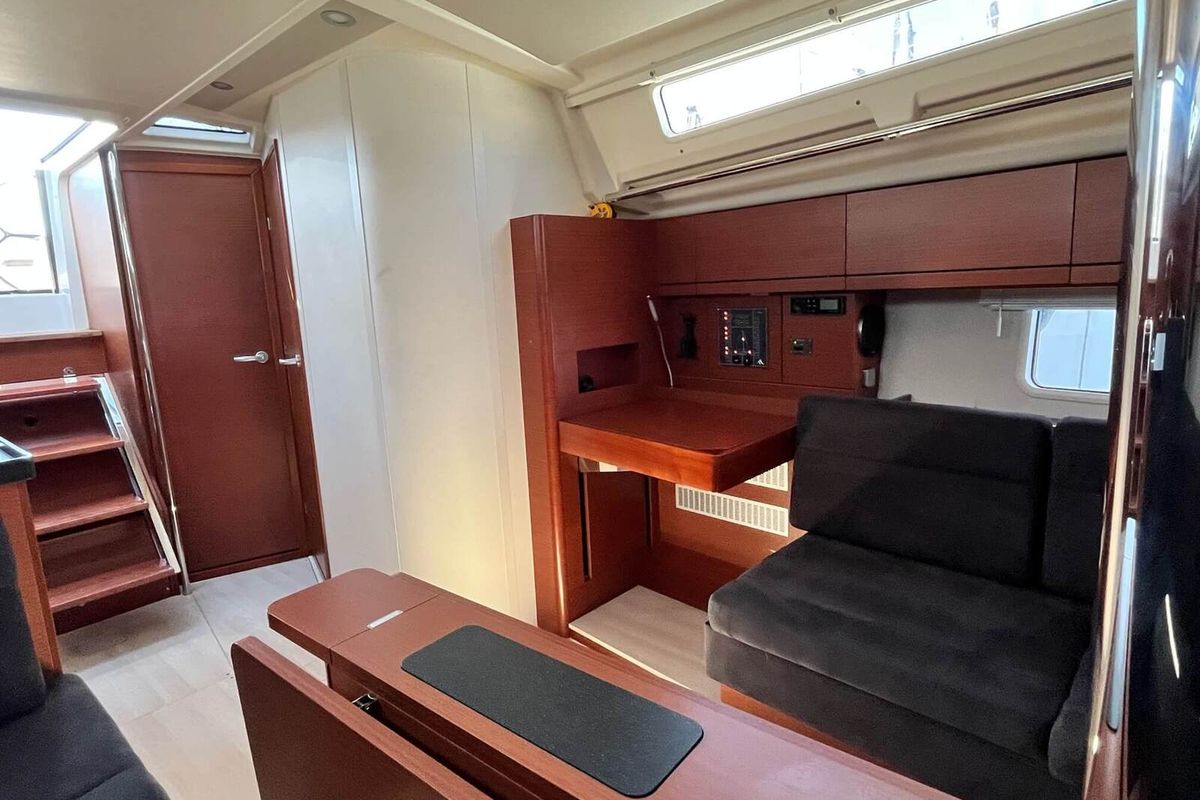 Salon of Shrimp, a Hanse Yachts Hanse 418 sailboat at Lavreotiki Municipal Unit, Greece